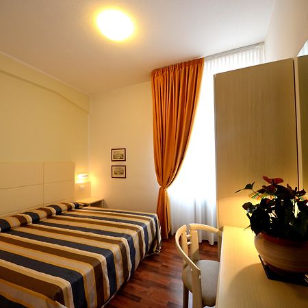 Hotel Parco Castelfidardo Dış mekan fotoğraf